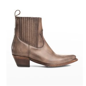 Frye sacha chelsea western ankle boots in stone